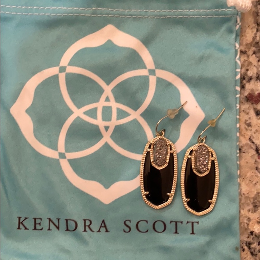 Kendra Scott Dani Gold and Black Earrings